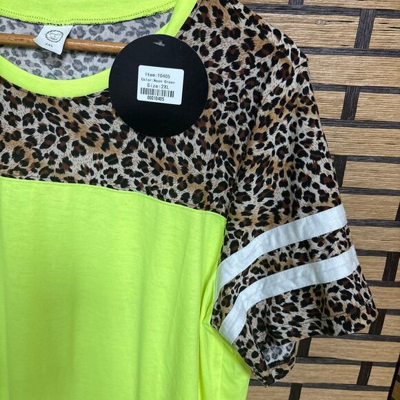 Sunshine & Rodeos Lime Green And Varsity Stripe Leopard Top Size 2XL - Picture 3 of 5
